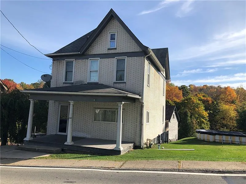 226 Penn Adamsburg Rd photo 1