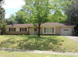 6305 Parkwood Dr, Mobile, AL 36608