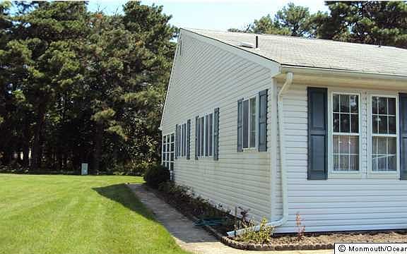 2nd image of 93 Milford Avenue