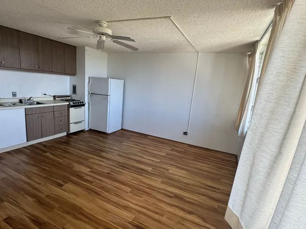1550 Wilder Ave APT A1311, Honolulu, HI 96822