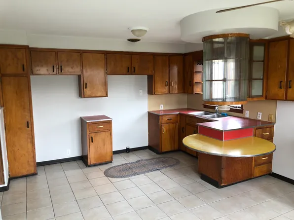 614 18th St, Niagara Falls, NY 14301