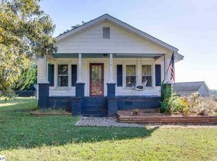 118 Hillcrest Dr, Greer, SC 29651