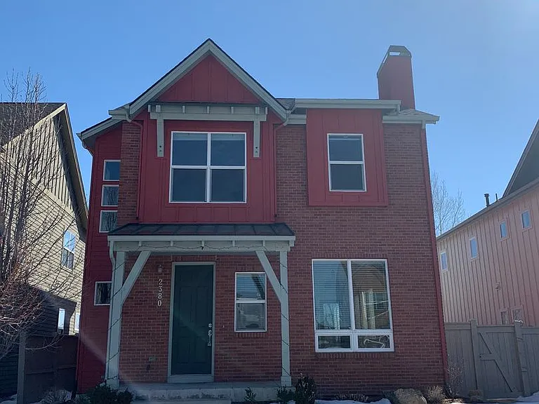2380 Hecla Dr — Photo 1
