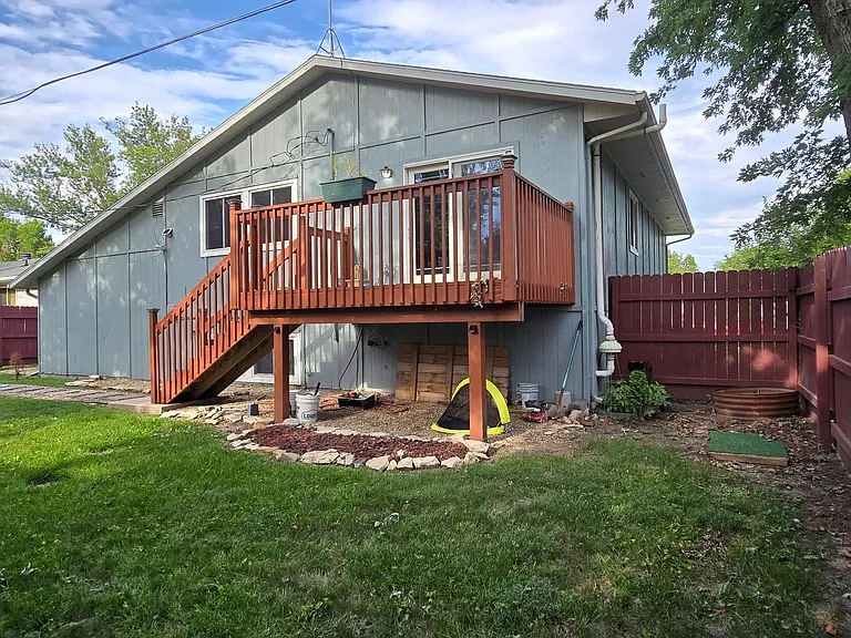 2025 Beck St — Photo 68