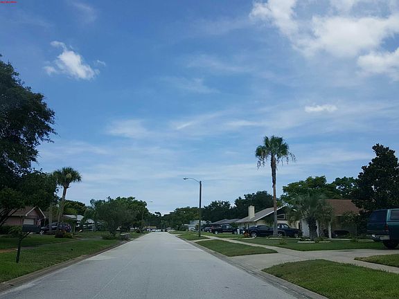 5th image of 402 Needles Dr