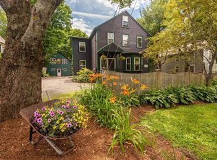 90 County Rd, Ipswich, MA 01938