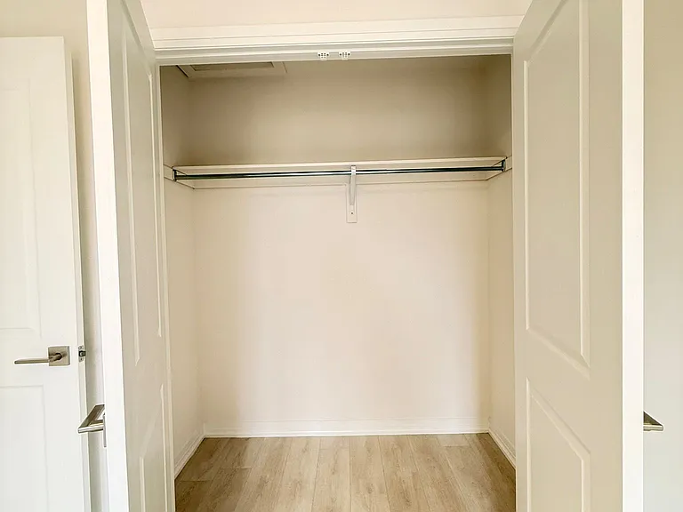 660 Colborne St W #140 — Photo 5