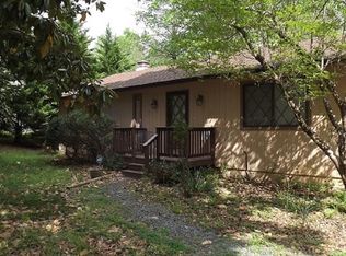 2 Pineknoll Cir, Palmyra, VA 22963