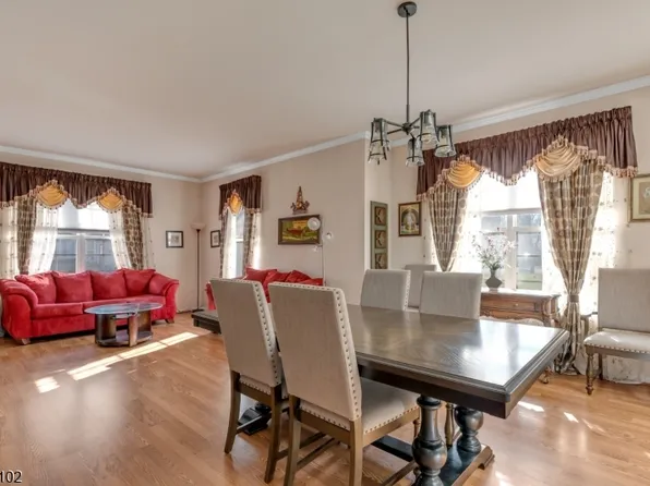 49 Gordon Cir #49, Parsippany, NJ 07054