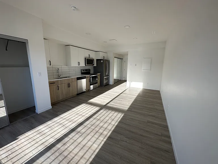 864 Secord Blvd NW #105 — Photo 10