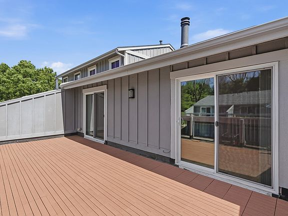 4th image of 110972 Von Hertzen Cir