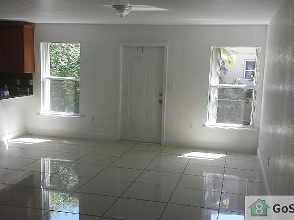 2nd image of 1005 NW 33rd Ave