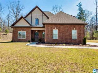 213 Willow Lake Cir, Wilsonville, AL 35186