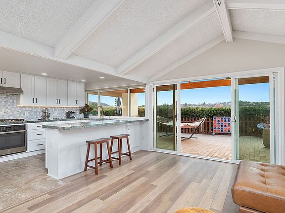 5th image of 12527 Montero Way