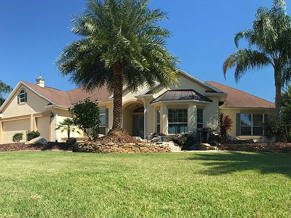 2nd image of 1152 Russell Loop