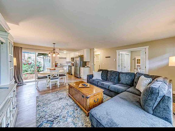 2nd image of 5642 N 39th St