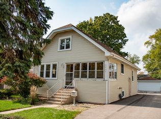 5432 Cumnor Rd, Downers Grove, IL 60515