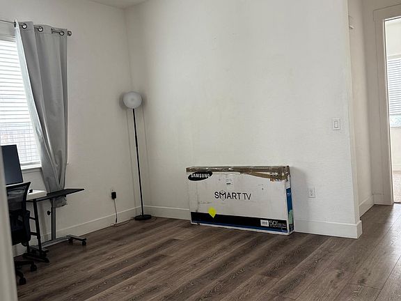 4th image of 17147 Kestrel Ct #1