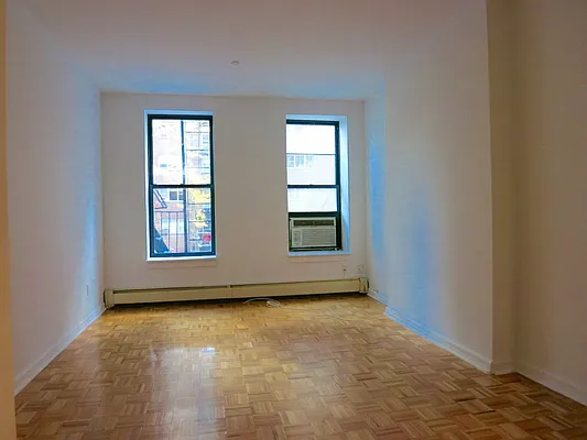 Rented by Compass | media 3