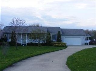 3623 Creek Rd, Kingsville, OH 44048