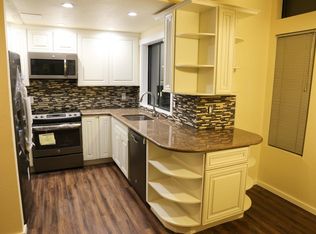 10911 NE 37th Pl APT 2, Bellevue, WA 98004