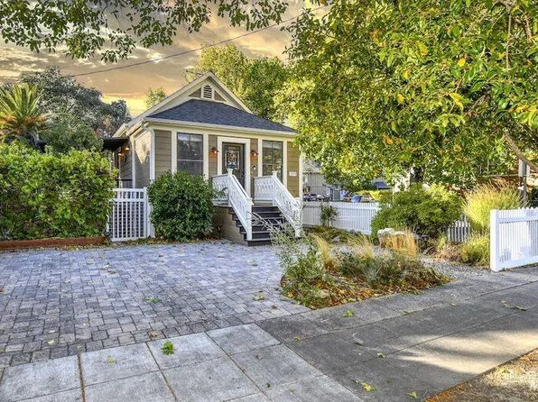 399 Brown Street, Napa, CA 94559