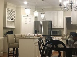 106 Cumulus Ct, Cary, NC 27513