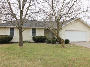 5661 S Dayton Ave, Springfield, MO 65810