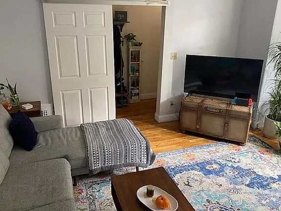 2nd image of 42 Florence St #1