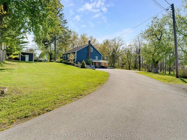 401 Dundas St W, Greater Napanee, ON K7R 2B8