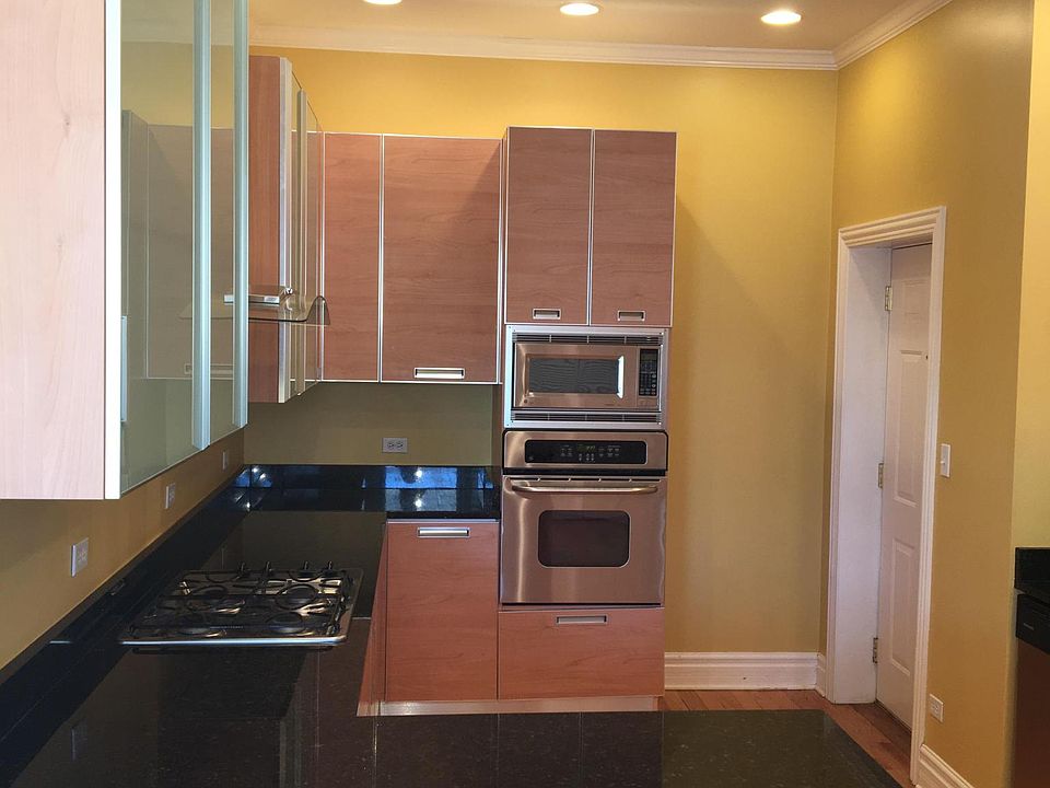1st image of 3032 W North Ave APT 2F