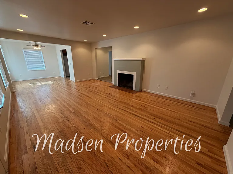 1618 Sunset Ave — Photo 2