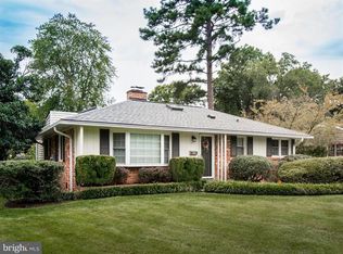 8002 Jackson Rd, Alexandria, VA 22308