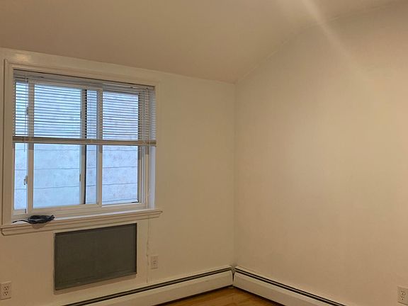 2nd image of 2215 125th St Fl 2