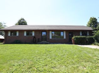 226 Sunshine Dr, Bolingbrook, IL 60490