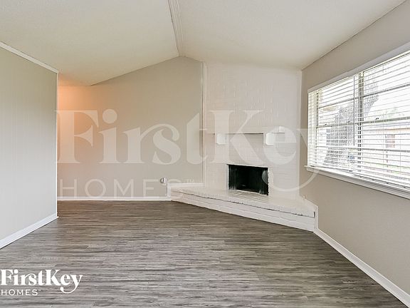 2nd image of 4927 Kilkenny Dr