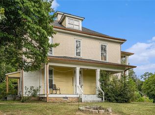 35 Old Mill Rd, Cedartown, GA 30125