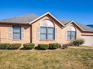 850 Ginger Ridge Dr, Trenton, OH 45067