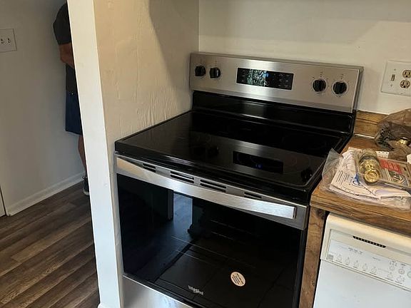 4th image of 5160 Las Verdes Cir APT 304