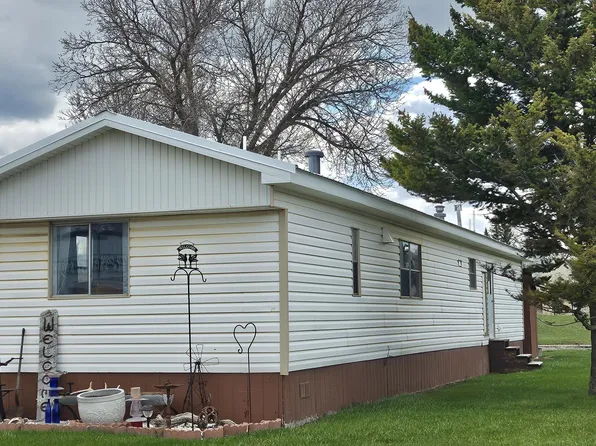 1105 Crowley Ave, Lewistown, MT 59457