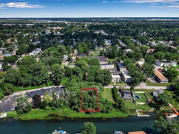 2nd image of 8301 Valle Dr