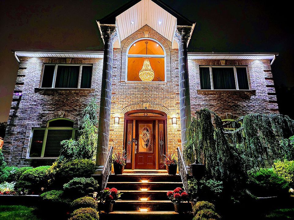 2nd image of 297 Earle Ave