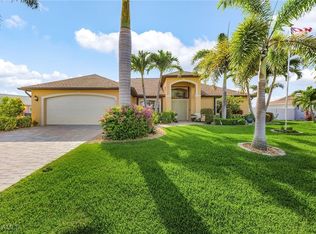 1311 SE 10th Place Cpe, Coral, FL 33990