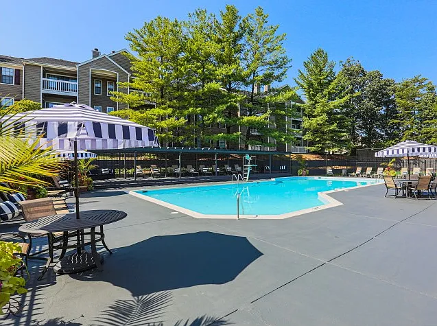 Valor Apartments — Photo 21