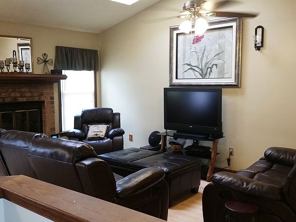 2nd image of 3492 Landstown Ct