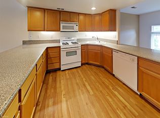 2618 Pirineos Way UNIT 10, Carlsbad, CA 92009