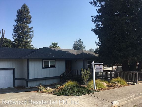 2nd image of 1238 Magnolia Ave