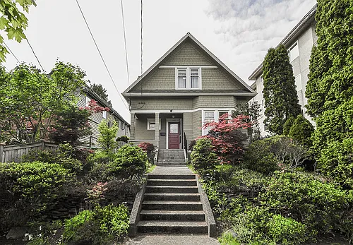 1405 4th Ave W Photo 1