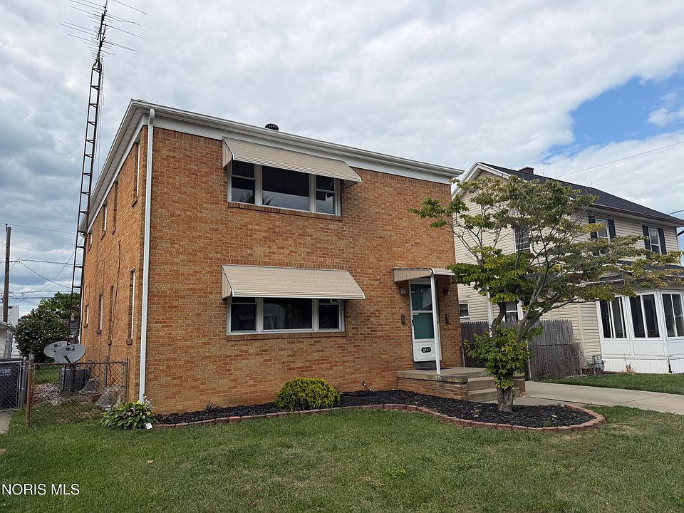 1st image of 2657 117th St