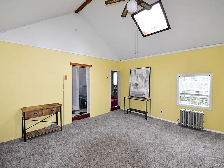 376 Terryville Rd — Photo 11